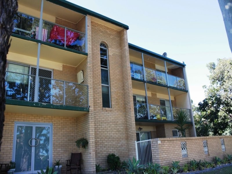 5/35 T E Peters Drive, Broadbeach Waters QLD 4218