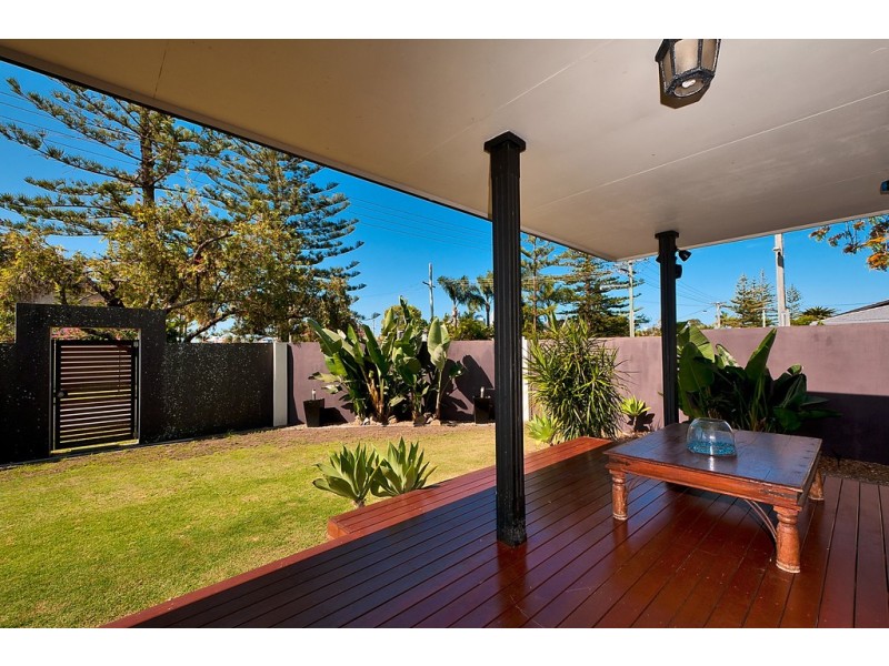 26 Coogeen Street, Sorrento QLD 4217