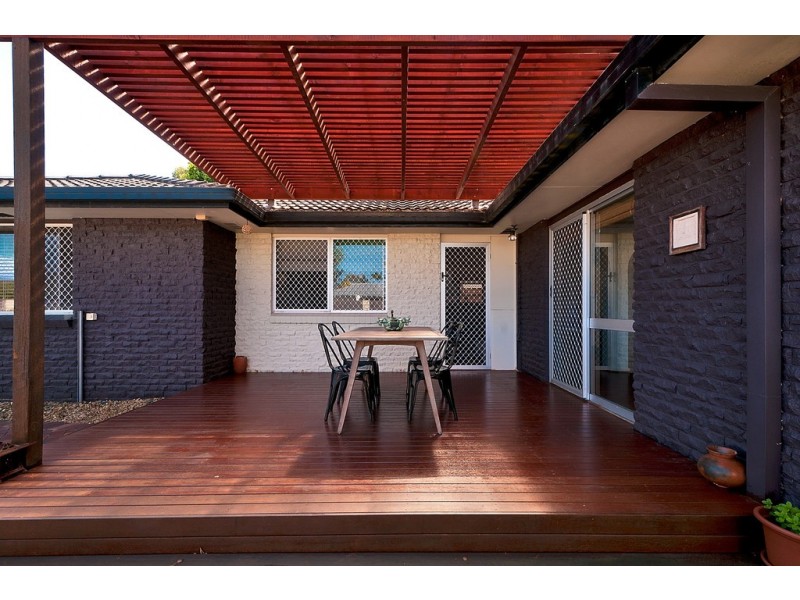 26 Coogeen Street, Sorrento QLD 4217