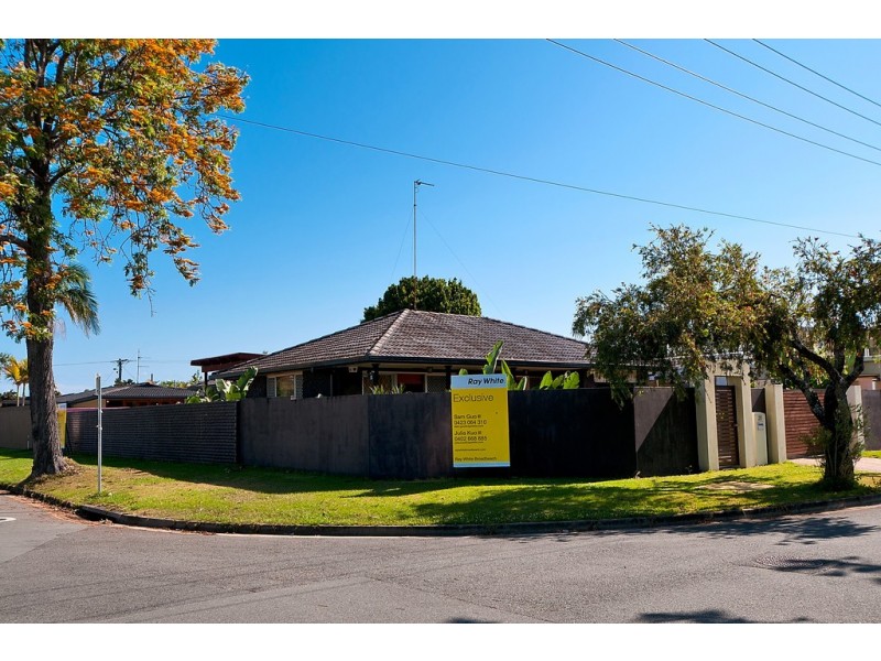 26 Coogeen Street, Sorrento QLD 4217