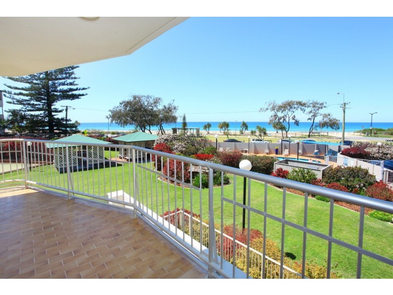 Unit 4 ‘Talisman’ 67 Broadbeach Boulevard, Broadbeach QLD 4218
