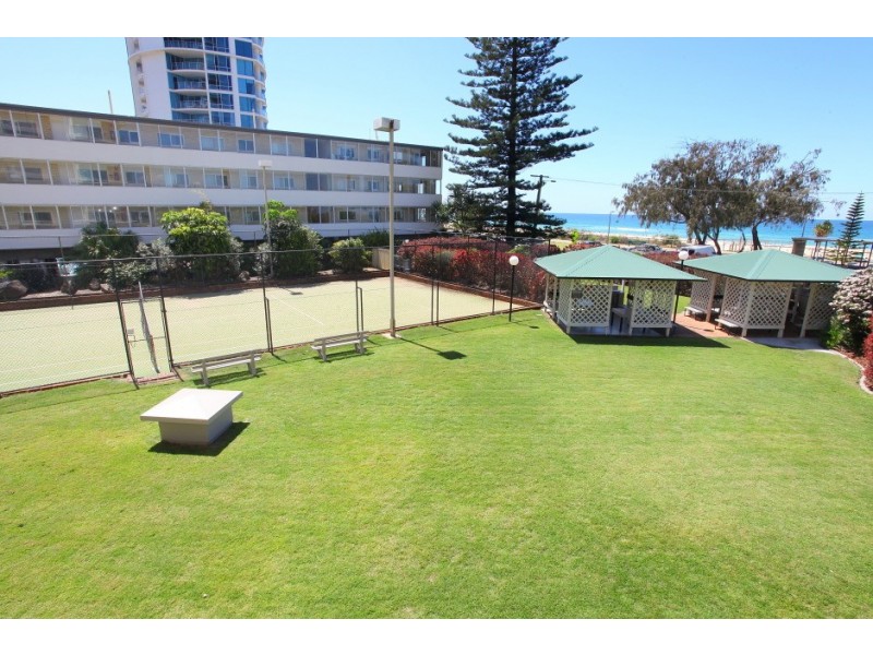 Unit 4 ‘Talisman’ 67 Broadbeach Boulevard, Broadbeach QLD 4218