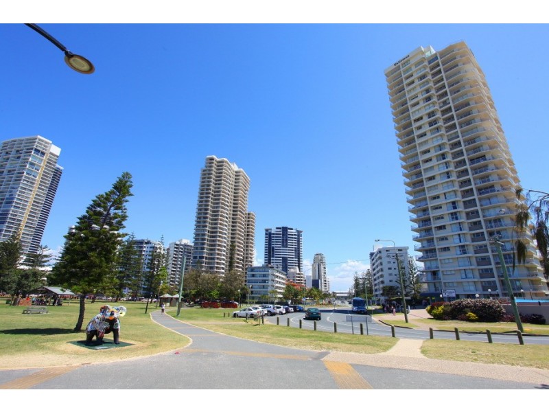 Unit 4 ‘Talisman’ 67 Broadbeach Boulevard, Broadbeach QLD 4218