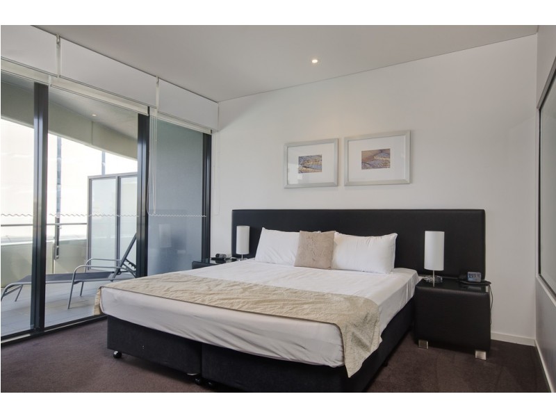 602 ‘The Wave’ 89 Surf Parade, Broadbeach QLD 4218