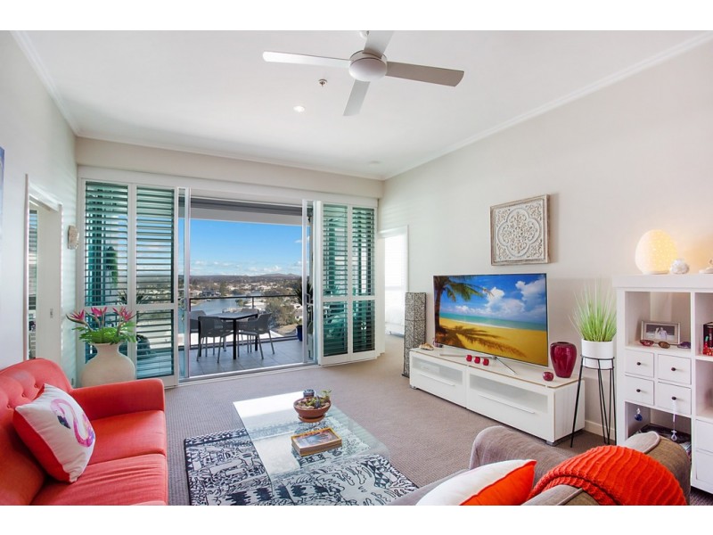 1801 ‘Freshwater Point’ 33 T.E.Peters Drive, Broadbeach Waters QLD 4218