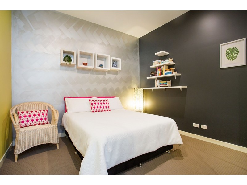 1801 ‘Freshwater Point’ 33 T.E.Peters Drive, Broadbeach Waters QLD 4218