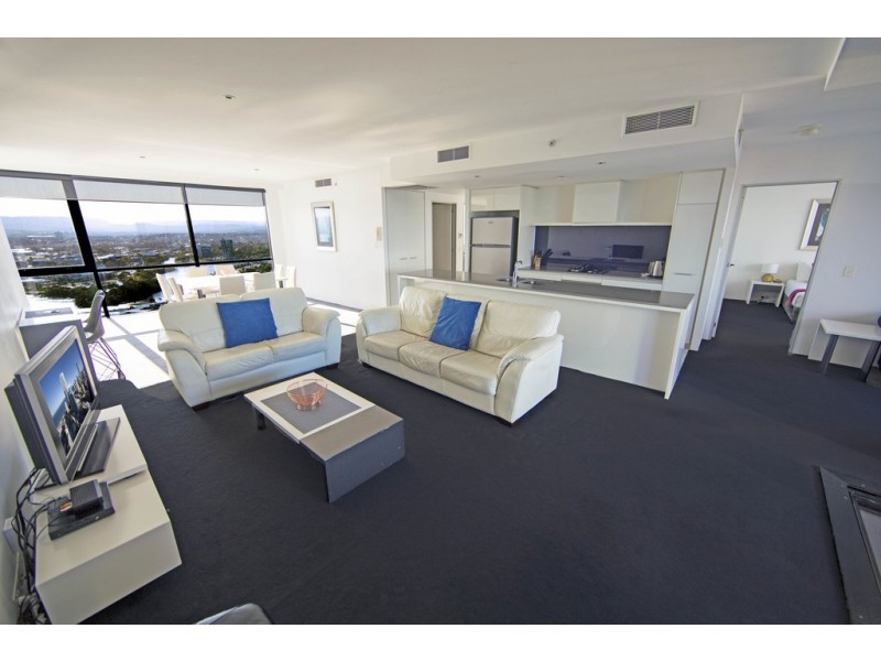 2321 ‘Circle on Cavill’ 9 Ferny Avenue, Surfers Paradise QLD 4217