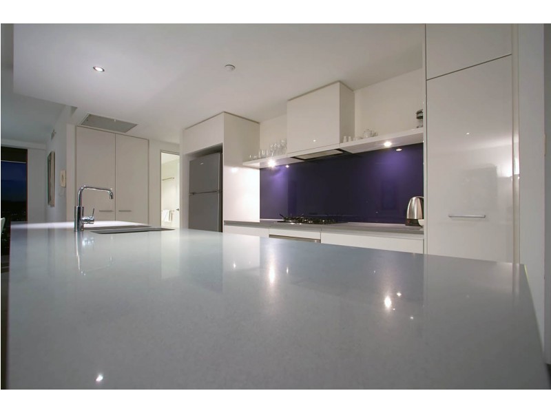 2321 ‘Circle on Cavill’ 9 Ferny Avenue, Surfers Paradise QLD 4217