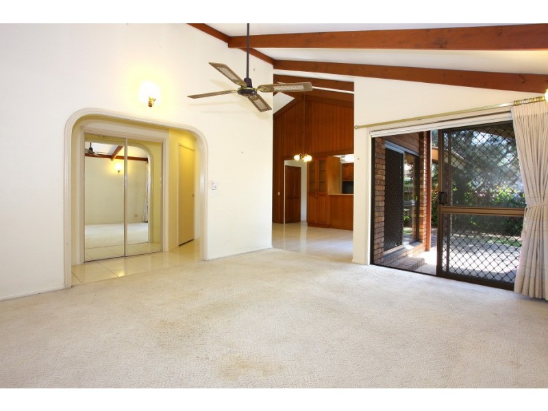 243 Ron Penhaligon Way, Robina QLD 4226