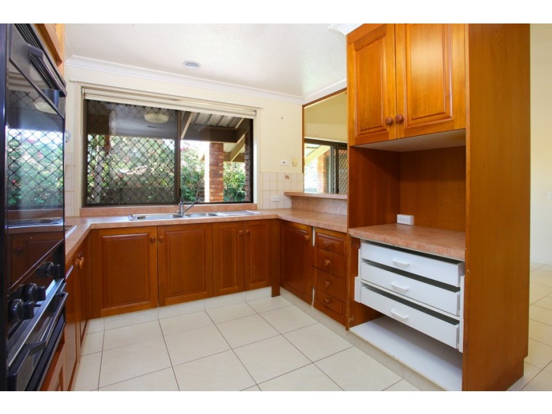 243 Ron Penhaligon Way, Robina QLD 4226