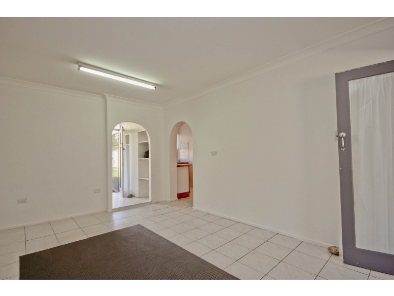 2/4 Beelyu Street, Burleigh Heads QLD 4220