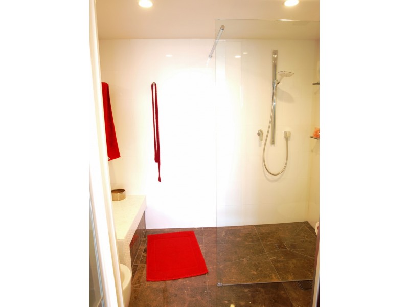59/54 Hooker Blvd, Mermaid Waters QLD 4218