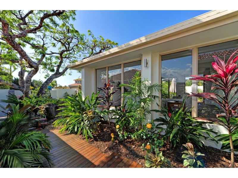 49 Blair Athol Crescent, Sorrento QLD 4217