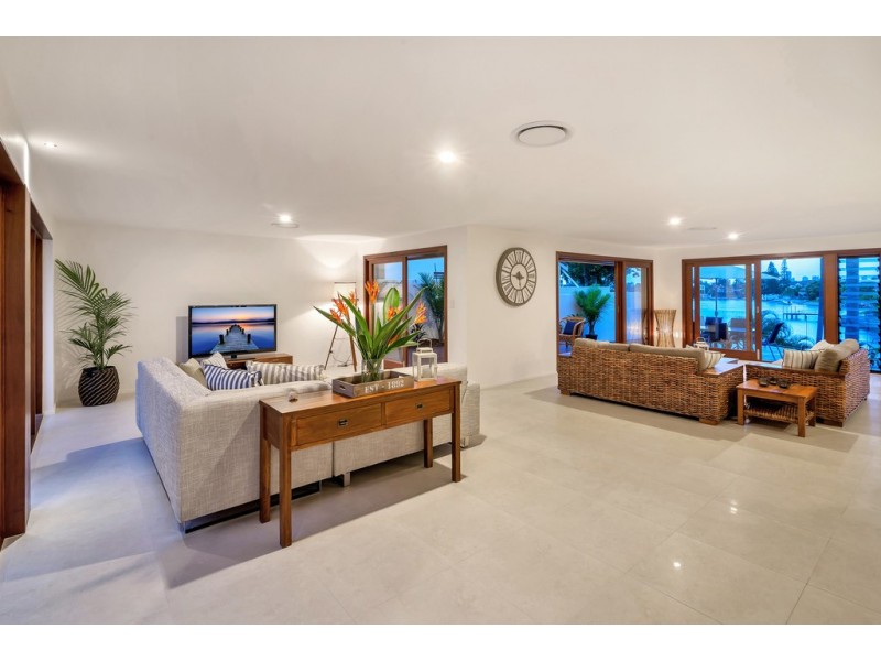 49 Blair Athol Crescent, Sorrento QLD 4217