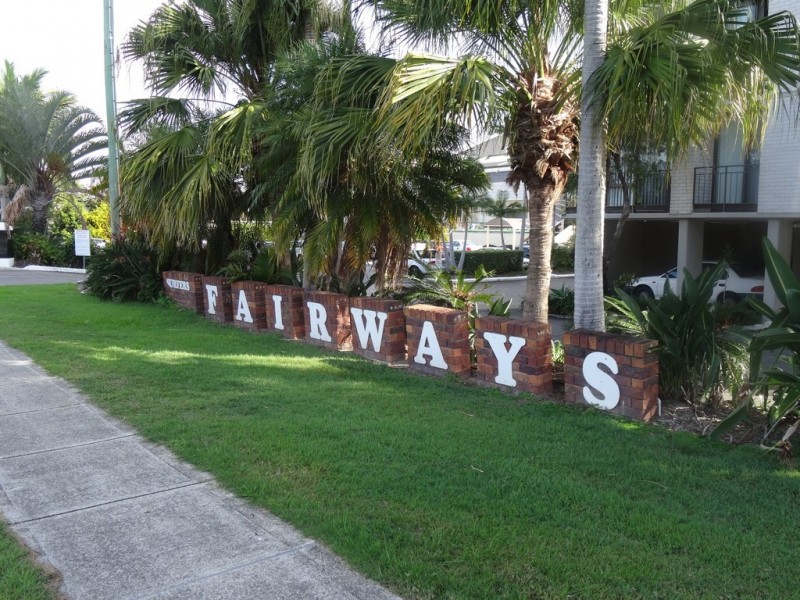 34W/11 Fairways Drive, Clear Island Waters QLD 4226