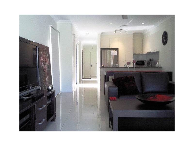 1/2002 Gold Coast Hwy, Miami QLD 4220