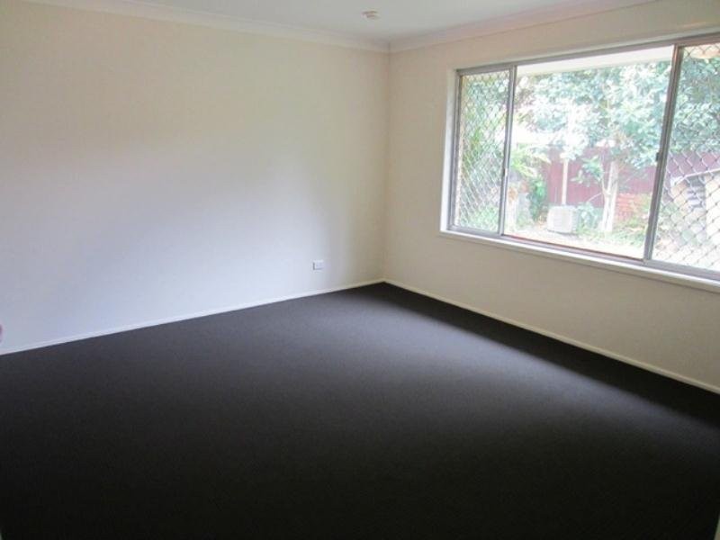 2/39 Sunshine Parade, Miami QLD 4220