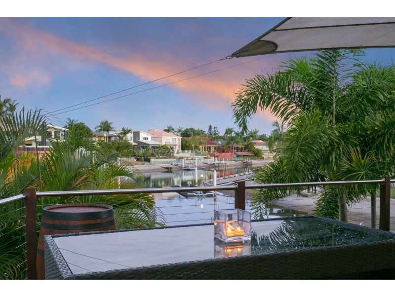 5 Tyrone Avenue, Sorrento QLD 4217