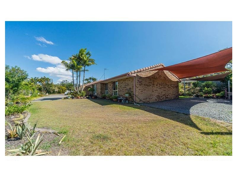 2/78 Village Way, Oxenford QLD 4210