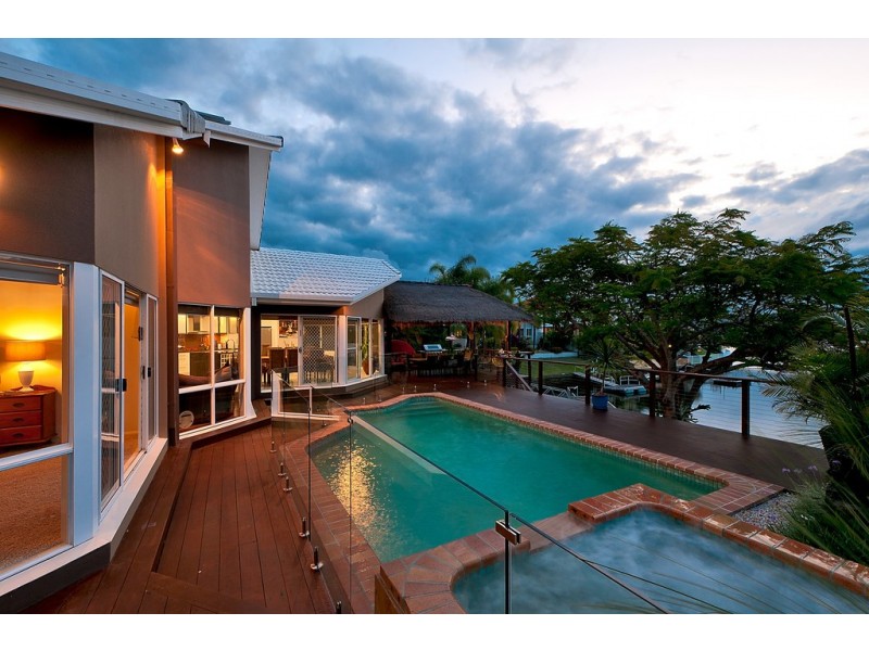 365 Rio Vista Boulevard, Mermaid Waters QLD 4218