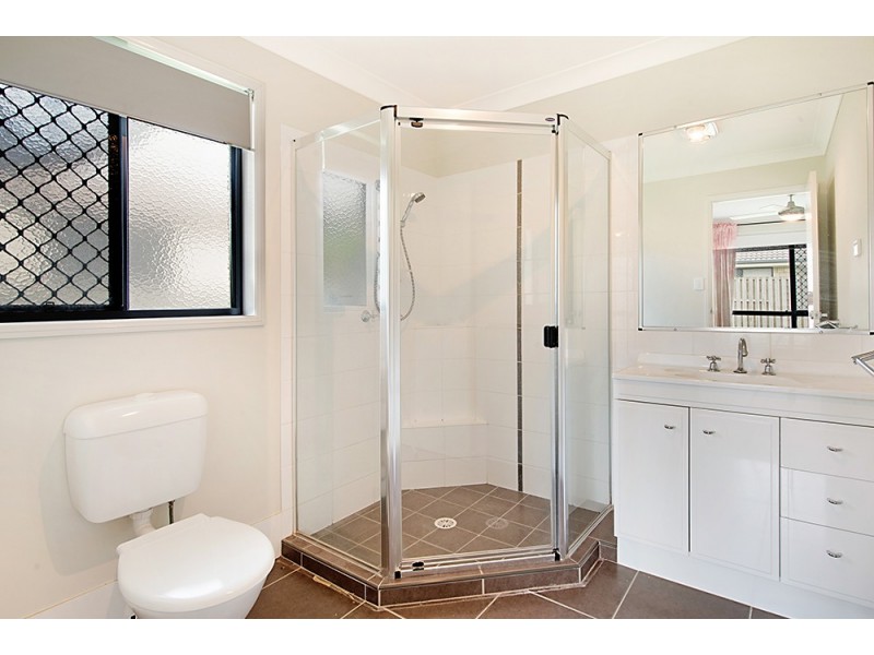 11 Lakeland Court, Loganholme QLD 4129