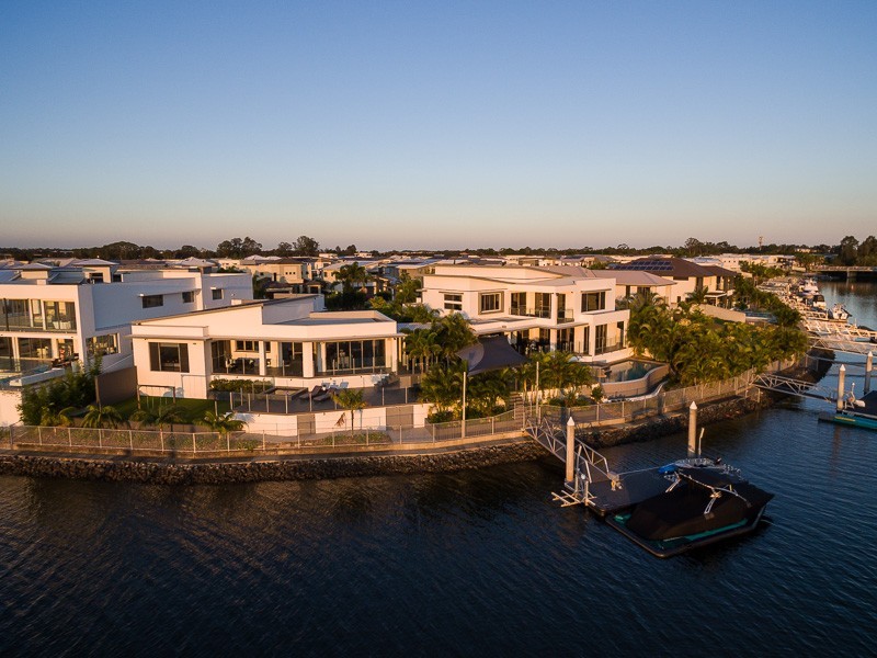 44-46 Quayside Drive, Helensvale QLD 4212