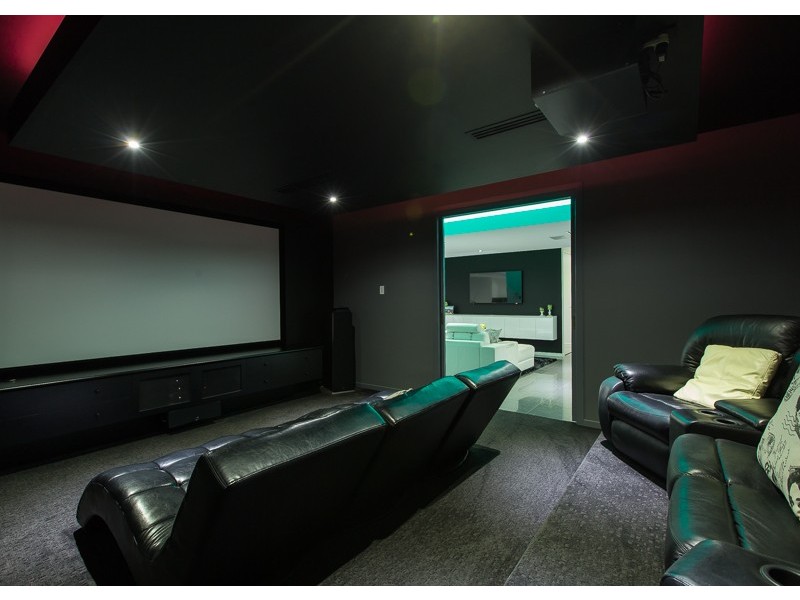 44-46 Quayside Drive, Helensvale QLD 4212