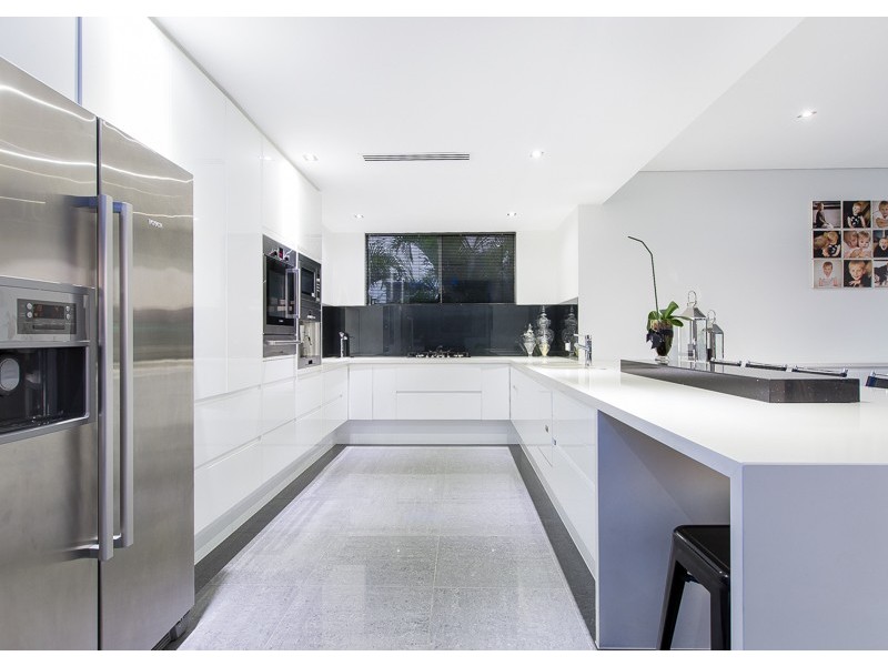 44-46 Quayside Drive, Helensvale QLD 4212