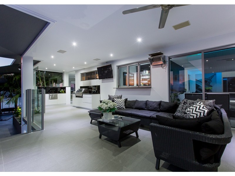 44-46 Quayside Drive, Helensvale QLD 4212