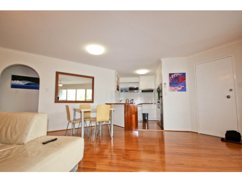 36/11 Breaker St, Main Beach QLD 4217