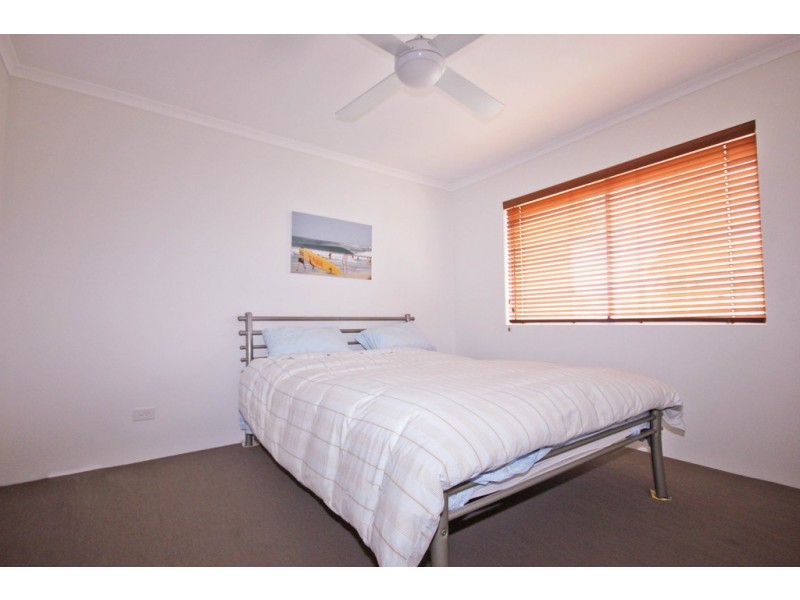 36/11 Breaker St, Main Beach QLD 4217