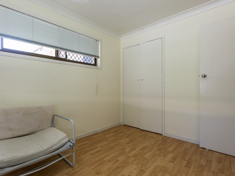 2/179 Turpin Road, Labrador QLD 4215