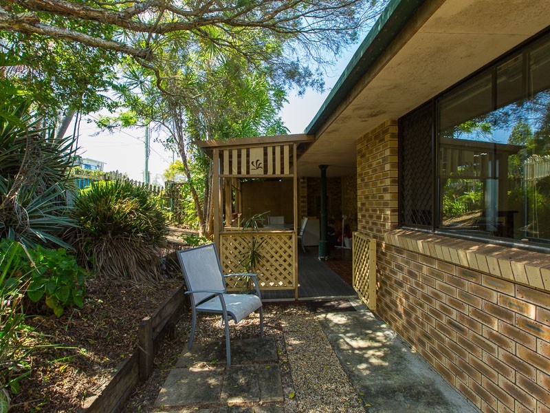 2/179 Turpin Road, Labrador QLD 4215