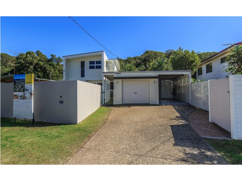 35 Tawarri Crescent, Burleigh Heads QLD 4220