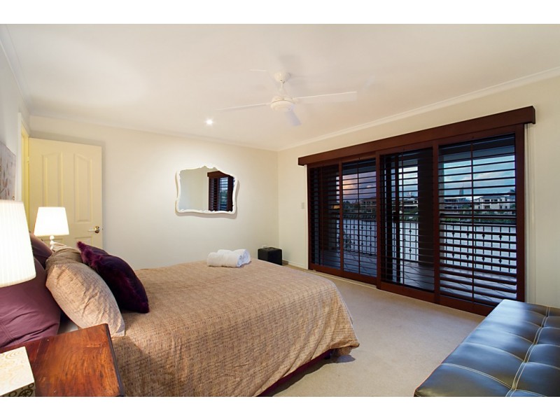 50 Fitzwilliam Street, Carrara QLD 4211