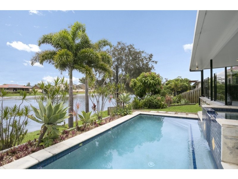 80 Jabiru Avenue, Burleigh Waters QLD 4220