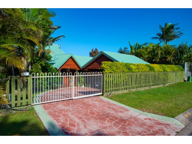 26 Convery Crescent, Highland Park QLD 4211