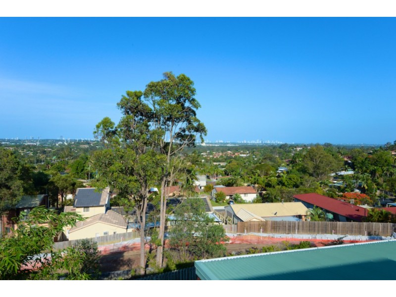26 Convery Crescent, Highland Park QLD 4211