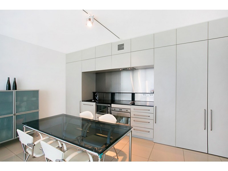 1304 ‘Air on Broadbeach’ 159 Old Burleigh Road, Broadbeach QLD 4218