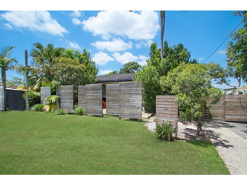 14 Wistaria Avenue, Southport QLD 4215