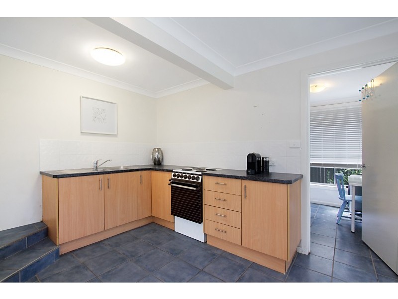 14 Wistaria Avenue, Southport QLD 4215