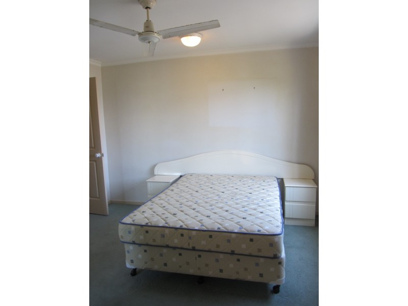 2/2607 Gold Coast Hwy, Broadbeach QLD 4218