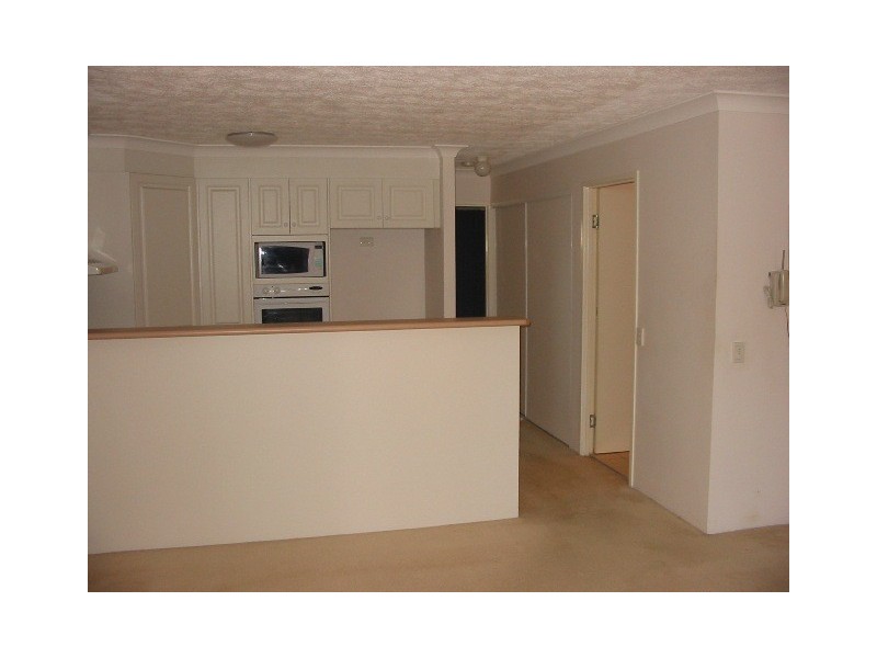 10/2761 Gold Coast Hwy, Broadbeach QLD 4218