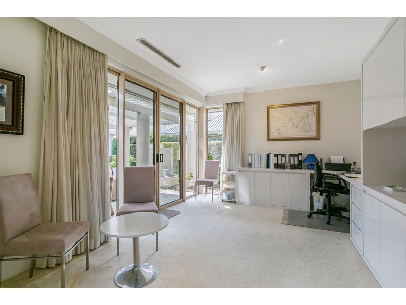 5106 Royal Pines Resort, 1 Ross Street, Benowa QLD 4217