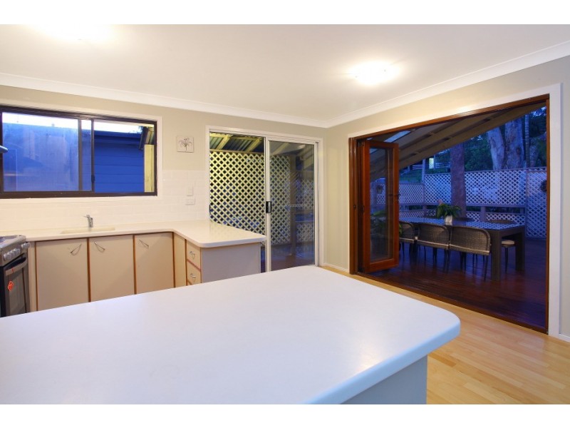 29 Kinarra Street, Ashmore QLD 4214