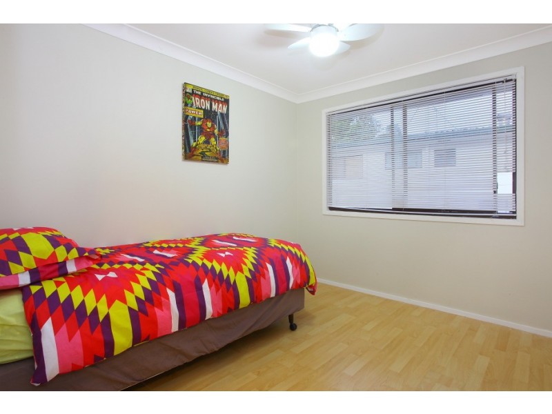 29 Kinarra Street, Ashmore QLD 4214