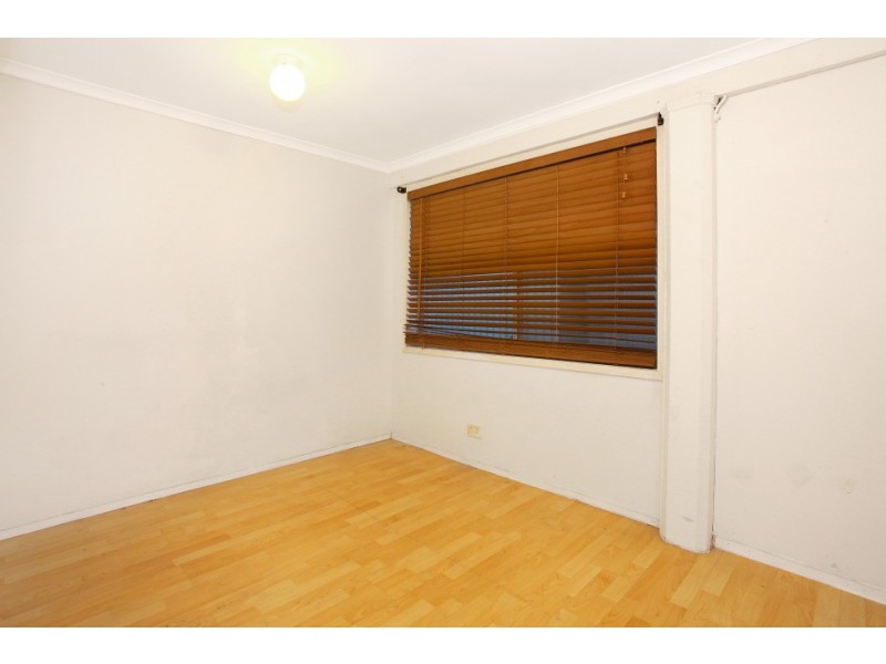 29 Kinarra Street, Ashmore QLD 4214