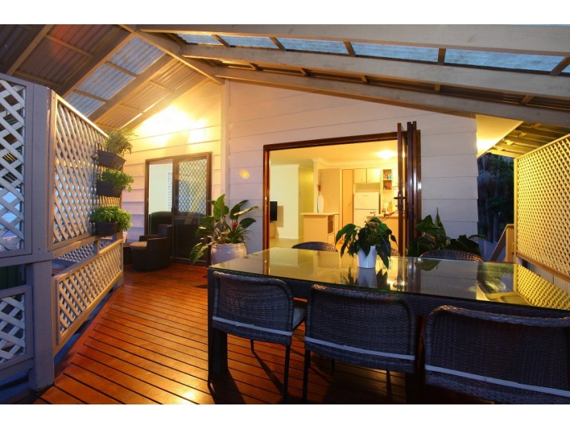 29 Kinarra Street, Ashmore QLD 4214