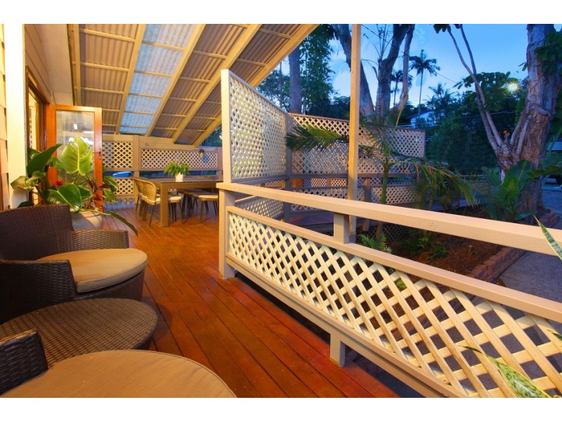 29 Kinarra Street, Ashmore QLD 4214