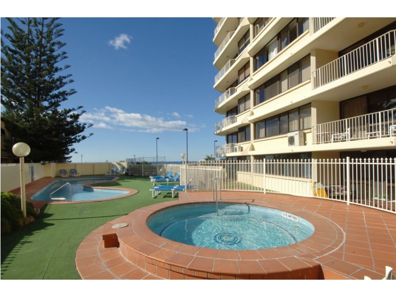 11D/50 Old Burleigh Road “Breakers North”, Surfers Paradise QLD 4217